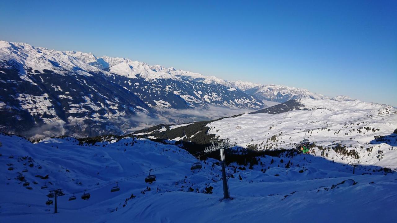Apart Pfister Aschau Im Zillertal 外观 照片