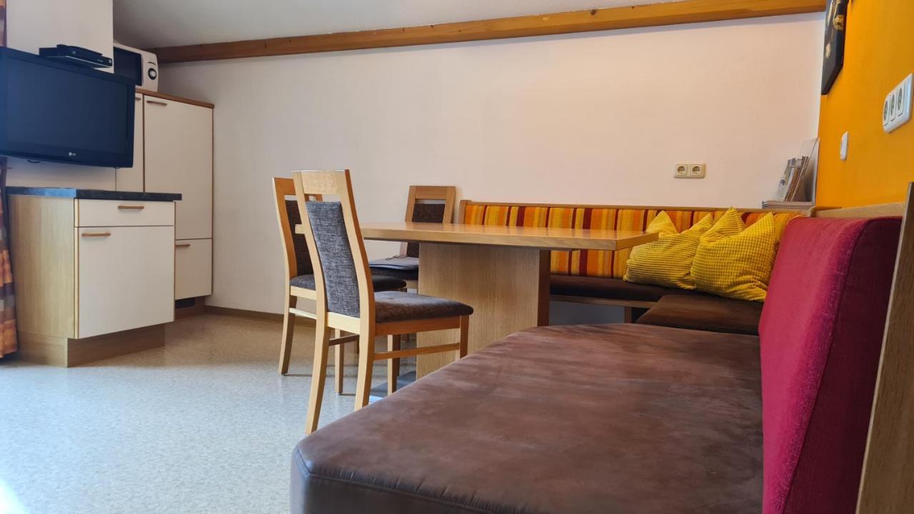 Apart Pfister Aschau Im Zillertal 外观 照片